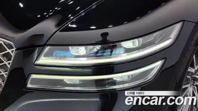 Genesis Electrified G80 2021 — Photo 11/20