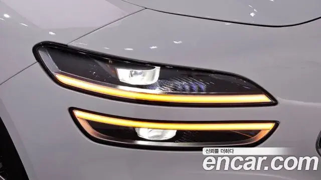 Genesis G70 2023 — Şəkil 11/36