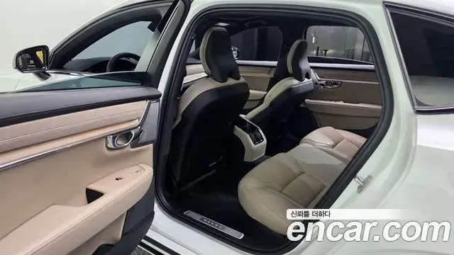 Volvo S90 2025 — Şəkil 11/40