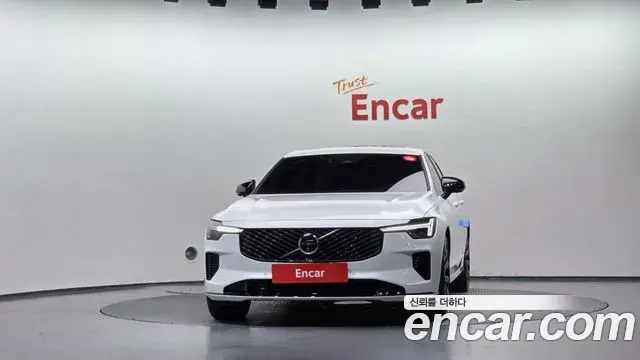 Volvo S90 2025 — ფოტო 4/38