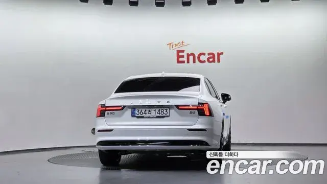 Volvo S90 2025 — ფოტო 6/38