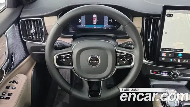 Volvo S90 2025 — ფოტო 25/38