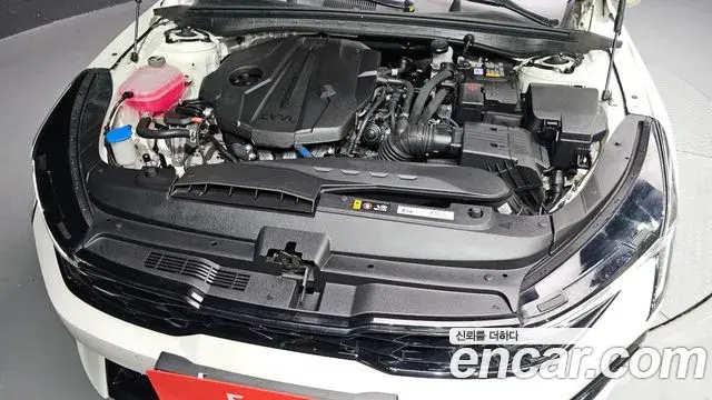 Kia K5 2023 — Photo 5/20