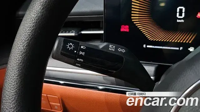 Kia K5 2023 — Photo 4/20