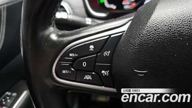 Renault Samsung SM6 2024 — Фото 17/20