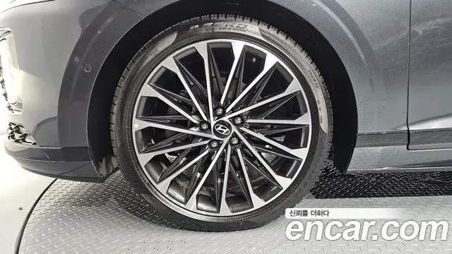 Hyundai Grandeur 2023 — Фото 5/20