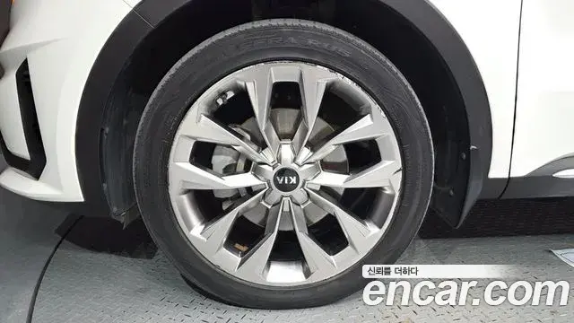 Kia Sorento 2020 — Фото 5/20