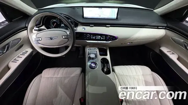 Genesis GV70 2023 — Photo 6/33