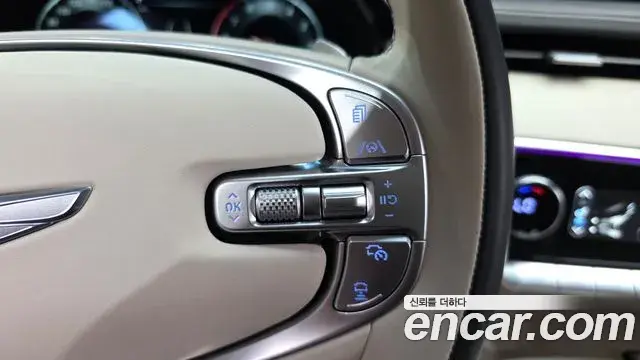 Genesis GV70 2023 — Photo 23/33