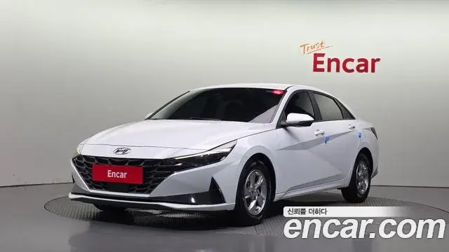 Hyundai Avante 2022 — Photo 1/20