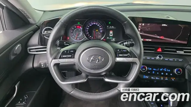 Hyundai Avante 2022 — Photo 13/20