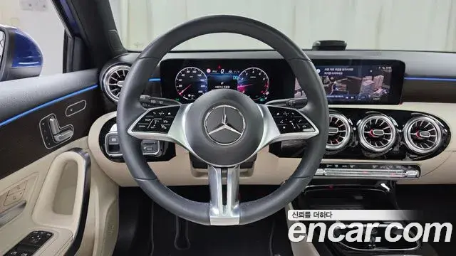 Mercedes-Benz A-Class 2024 — Фото 14/20