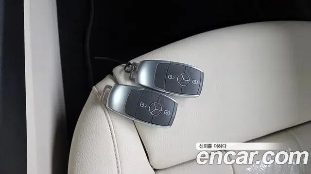 Mercedes-Benz A-Class 2024 — Фото 16/20