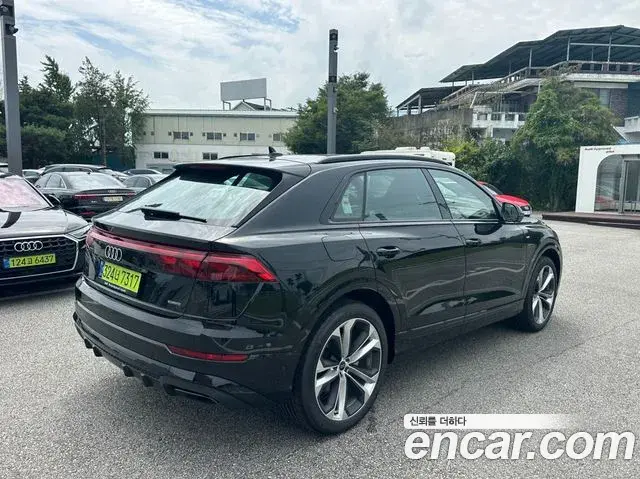 Audi Q7 2026 — ფოტო 1/20