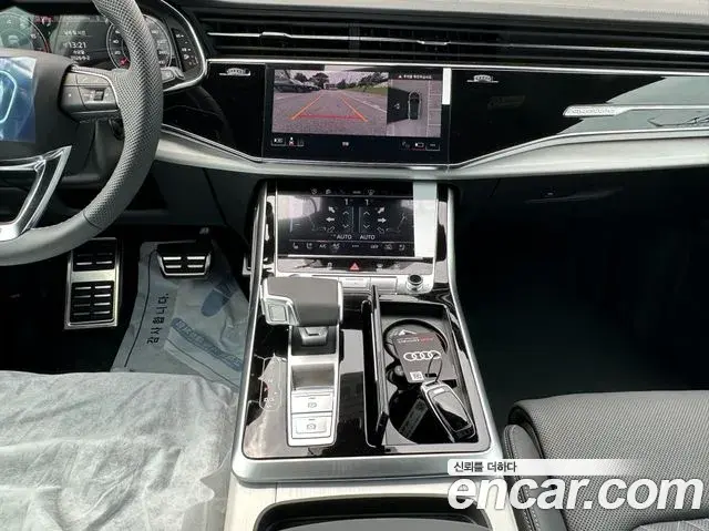Audi Q7 2026 — ფოტო 8/20
