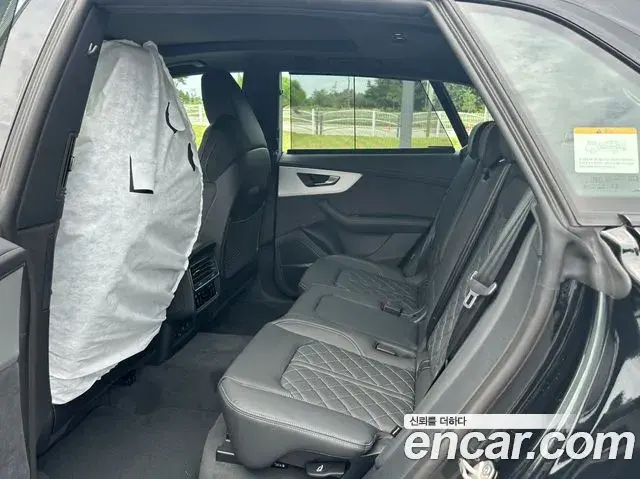 Audi Q7 2026 — ფოტო 12/20