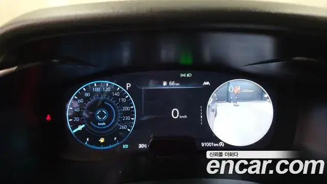 Genesis G70 2021 — ფოტო 16/20