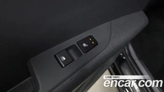 Kia Niro 2023 — Фото 19/20