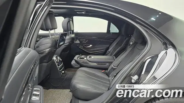 Mercedes-Benz S-Class 2019 — Фото 12/20