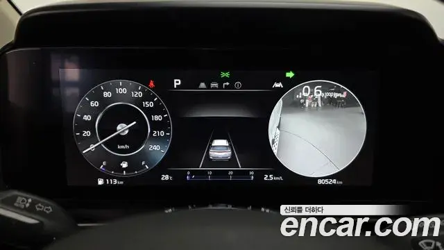 Kia Carnival 2023 — Фото 8/20