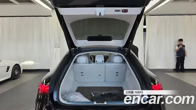 Mercedes-Benz EQS 2022 — Şəkil 32/33