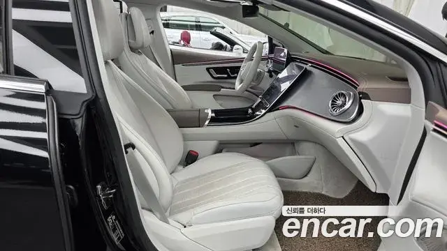 Mercedes-Benz EQS 2022 — Şəkil 11/33