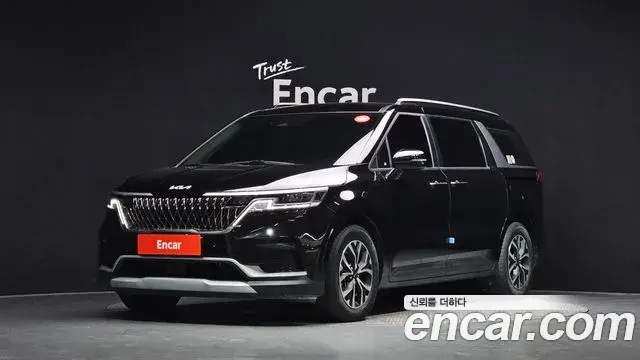 Kia Carnival 2023 — Photo 1/20