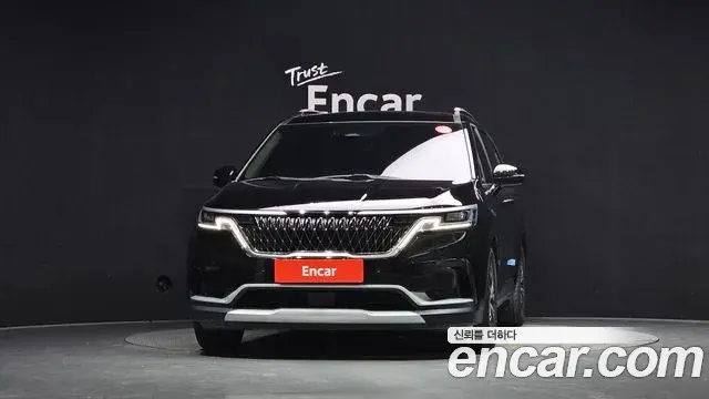 Kia Carnival 2023 — Photo 3/20