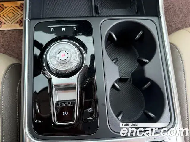 Kia Carnival 2025 — Photo 9/19