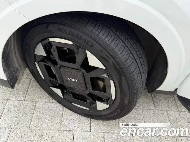 Kia Carnival 2025 — Photo 18/19