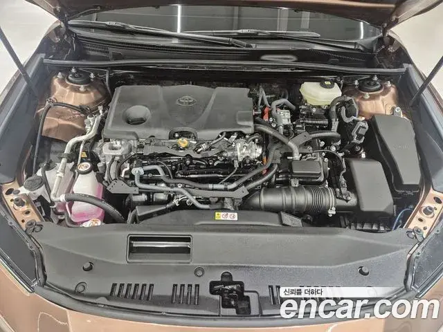 Toyota Camry 2024 — Photo 15/20