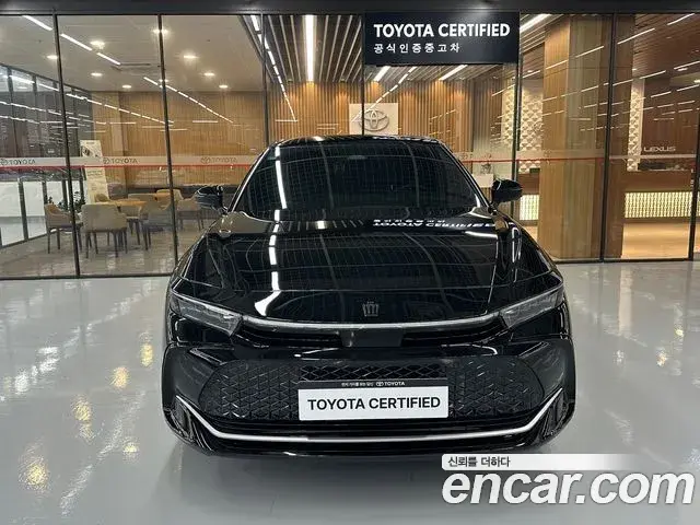 Toyota Crown Crossover 2023 — Photo 18/19