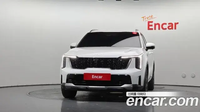 Kia Sorento 2024 — Фото 3/20
