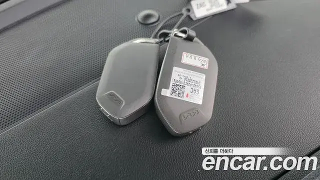 Kia Sorento 2024 — ფოტო 28/30