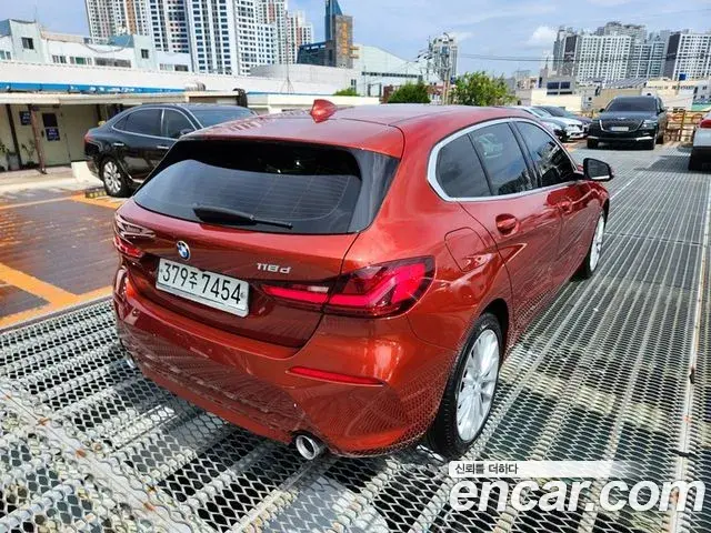 BMW 1 Series 2020 — Photo 6/20