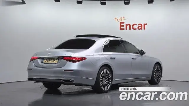 Mercedes-Benz S-Class 2022 — Фото 2/20
