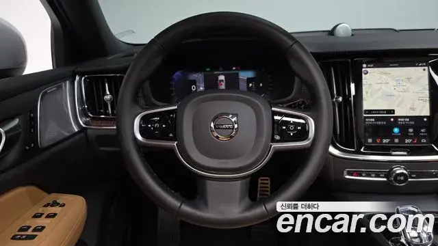 Volvo V60 Cross Country 2025 — Şəkil 10/39