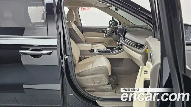 Kia Carnival 2026 — ფოტო 5/37