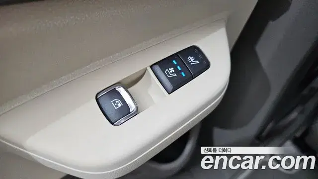 Kia Carnival 2026 — ფოტო 31/37