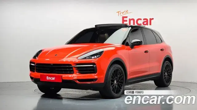Porsche Cayenne 2019 — Фото 1/20
