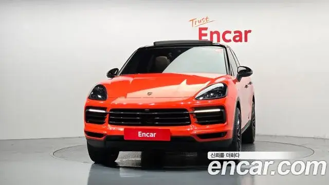 Porsche Cayenne 2019 — Фото 3/20