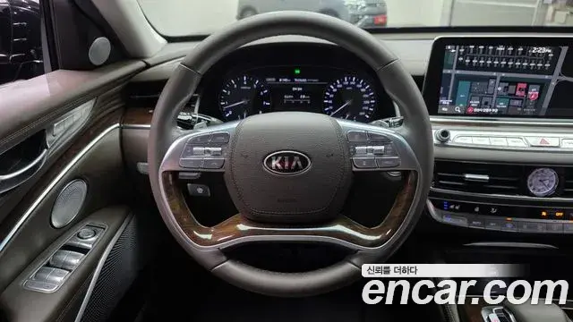 Kia The K9 2018 — Фото 14/20