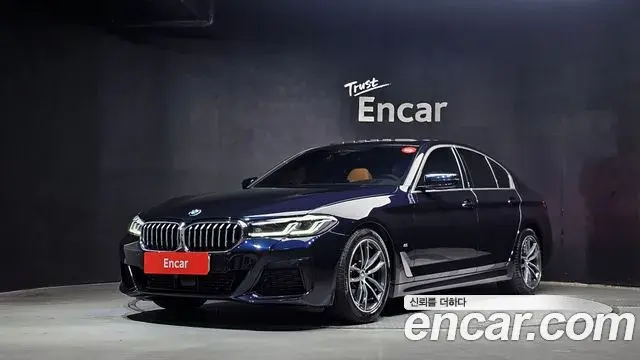 BMW 5 Series 2023 — Фото 1/20