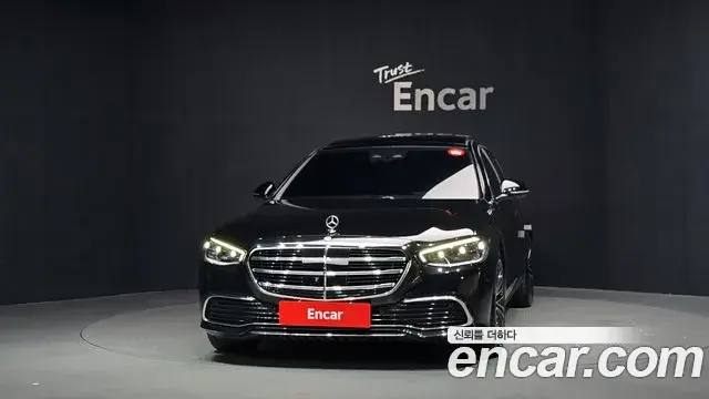 Mercedes-Benz S-Class 2024 — Фото 3/20