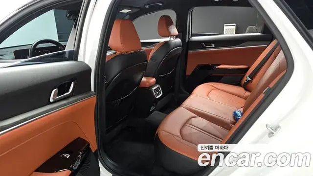 Kia K5 2024 — Photo 6/20