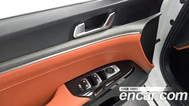 Kia K5 2024 — Photo 9/20