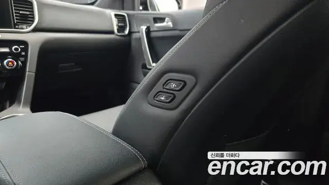 Kia Sportage The Bold 2018 — Фото 19/20