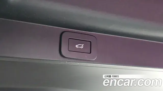 Land Rover Range Rover 2023 — Şəkil 9/37