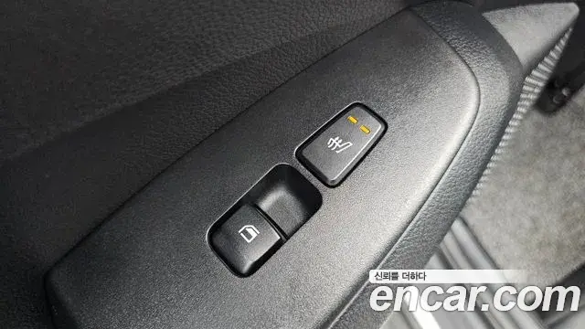 Kia Seltos 2022 — ფოტო 9/34