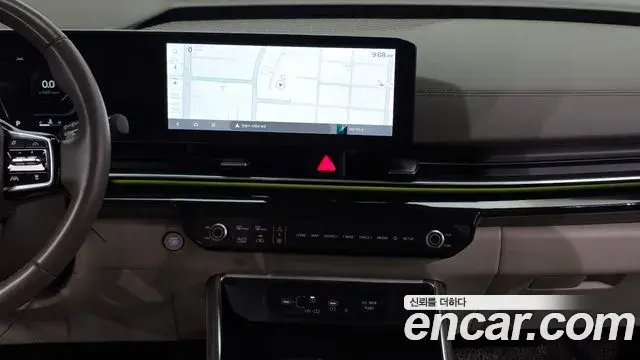 Kia Carnival 2023 — Photo 15/20